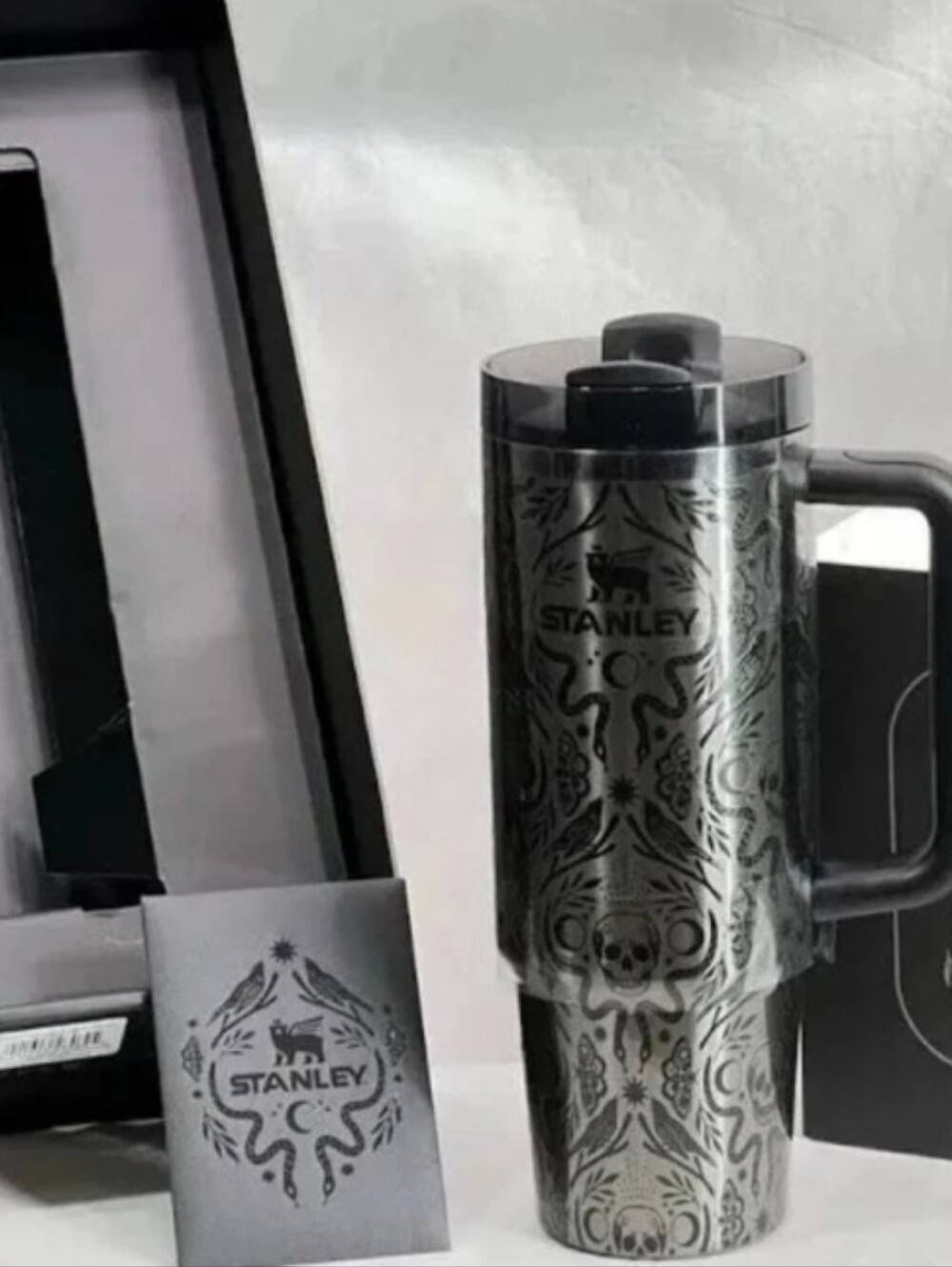 Stanley Deadly Demask 40 Oz NiB